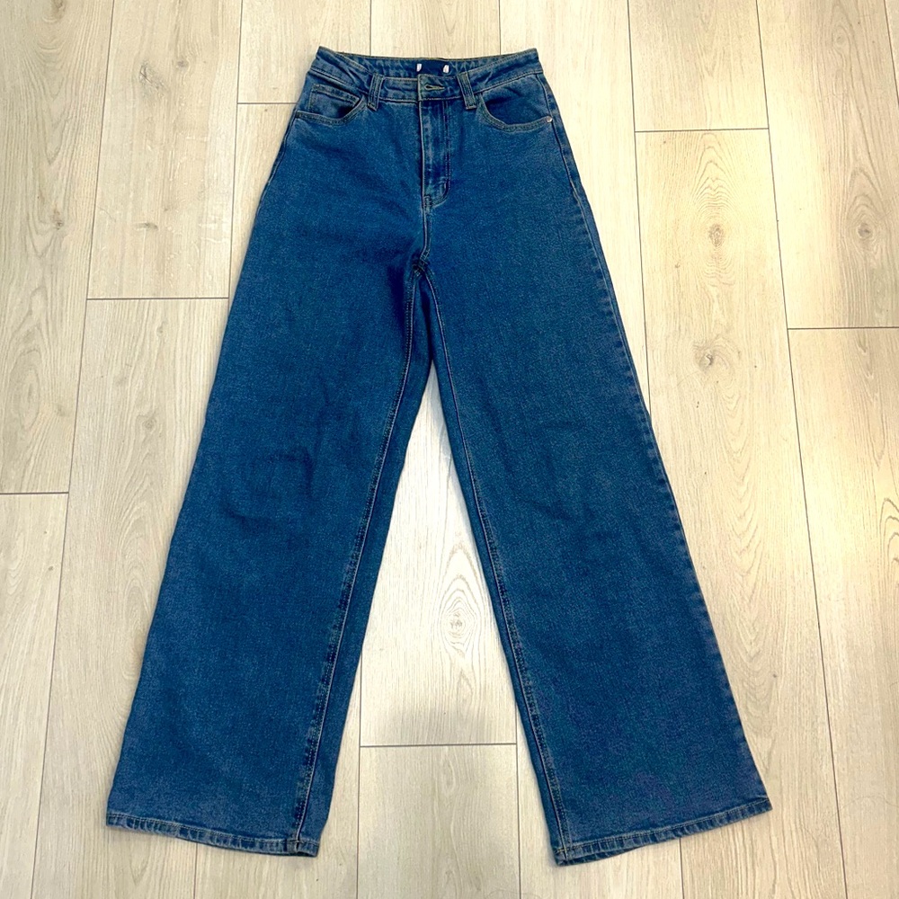 Women's Wide-Leg Jeans